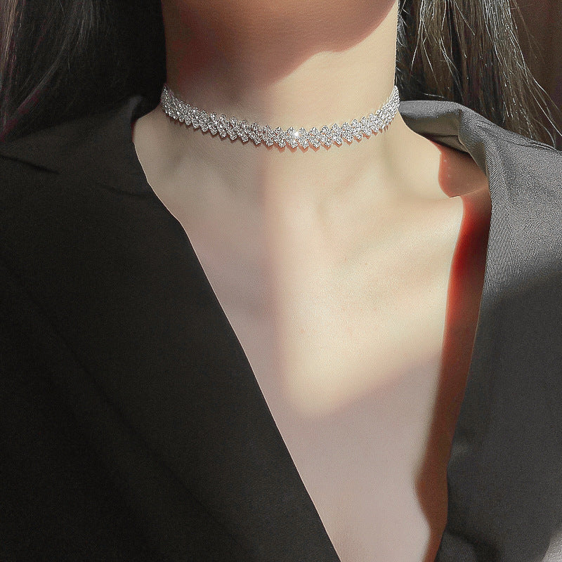 Fashion Diamond Necklace Personality Temperament Neck Jewelry Short Clavicle Chain CN06