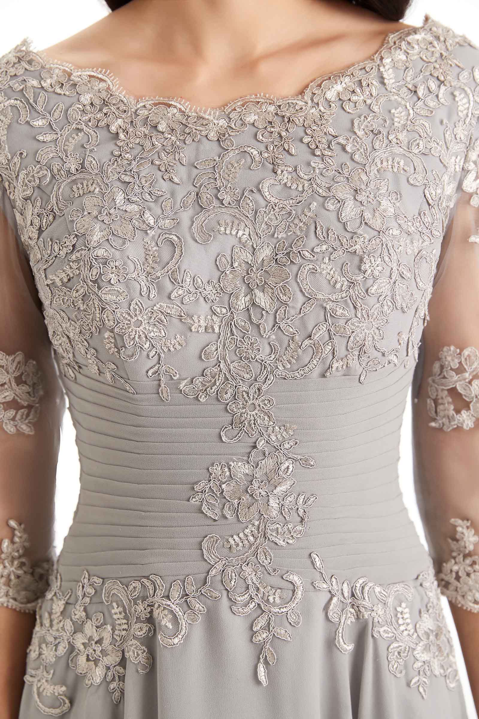 Elegant Scoop Lace Chiffon Half Sleeves Knee Length Short Mother Of The Bride Dresses