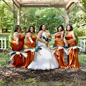 Flawless Fits: Finding the Ultimate Plus-Size Bridesmaid Dress