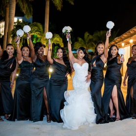 How to Choose the Best Black Bridesmaid Dress