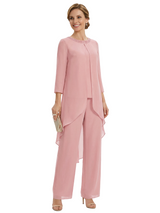 Stylish 3/4 Sleeve Mother of The Bride Two-Piece Set Fancy Chiffon Pantsuit with Beaded Neckline Detail