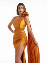 Sexy Side Split One Shoulder Mermaid Long Wedding Guest Dresses In Satin