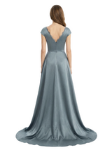 Morden V-Neck Cap Sleeves Mermaid Satin Floor-Length Mother of the Bride Dresses Overskirt