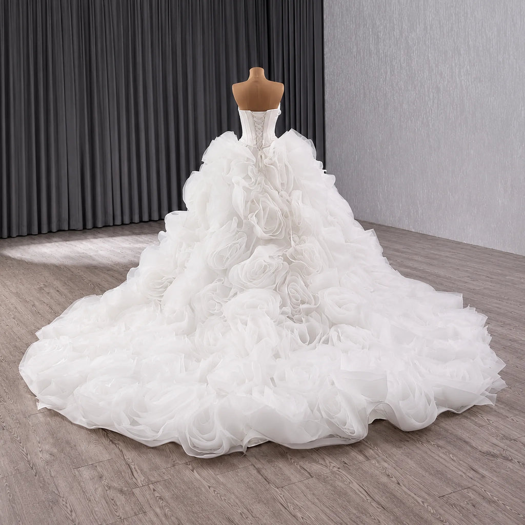 ChicSew Luxurious Strapless Ball Gown Wedding Dress