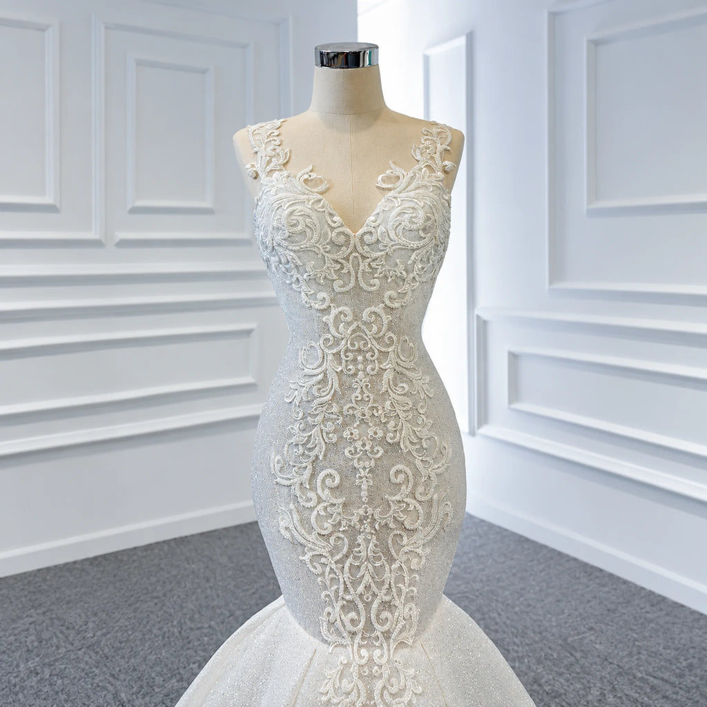 ChicSew Luxurious V-Neck Lace Applique Ball Gown Wedding Dress