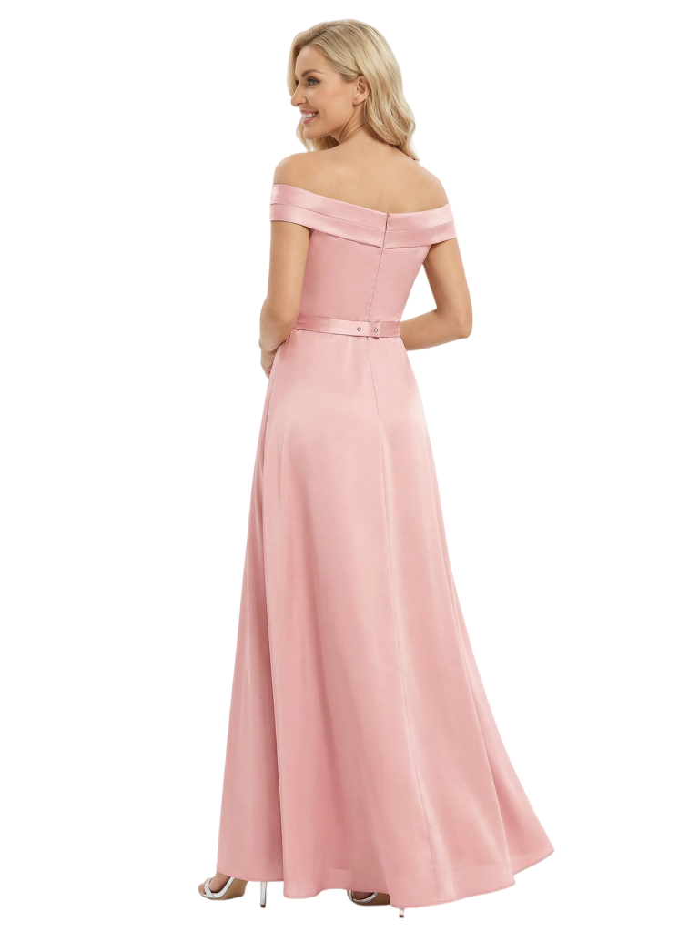 Gorgeous Mother of The Bride Dresses Off Shoulder Satin Maxi Gown With Slit Unique Ruched Buckled Formal Wedding Dress