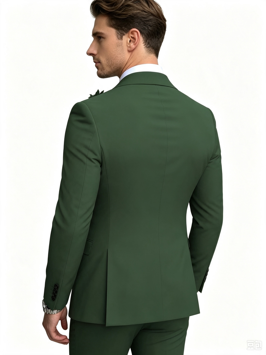 Classic 2 Piece Emerald Men's Suit with Regular Fit and Sophisticated Peak Lapel