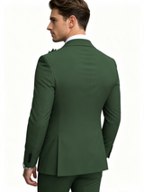 Classic 2 Piece Emerald Men's Suit with Regular Fit and Sophisticated Peak Lapel