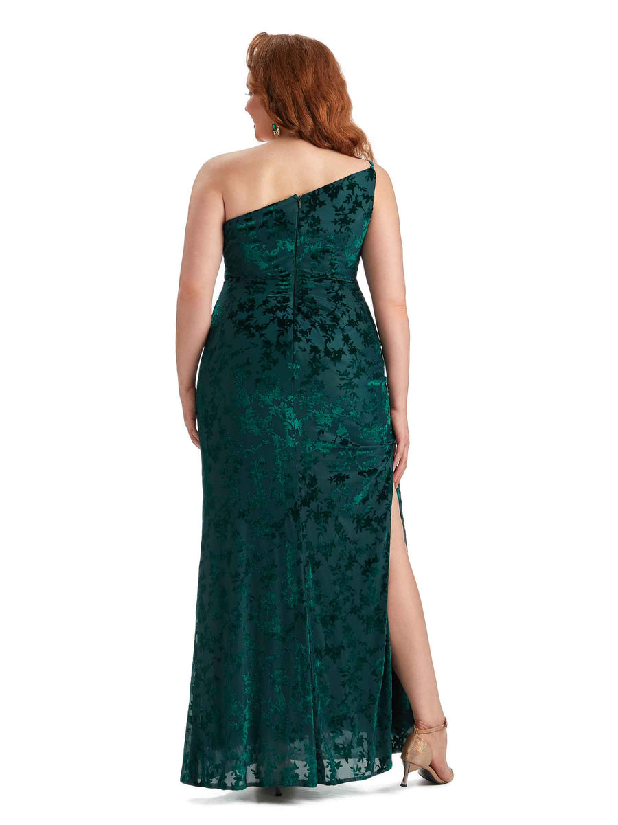 Plus Size Sexy Mermaid One Shoulder Side Slit Floral Velvet Long Bridesmaid Dresses