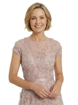 ChicSew Stunning Cap Sleeves Lace Mother Of The Bride Gown With Floral Lace Appliques