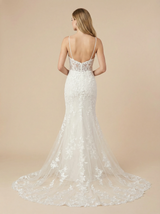Spaghetti Straps Mermaid V-Neck Boning Maxi Long Lace Wedding Dresses Online