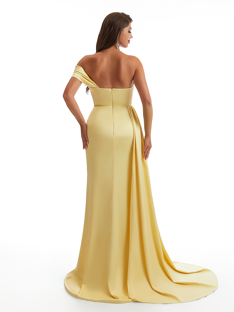Sexy One Shoulder Mermaid Side Slit Ruched Satin Long Bridesmaid Dresses Online