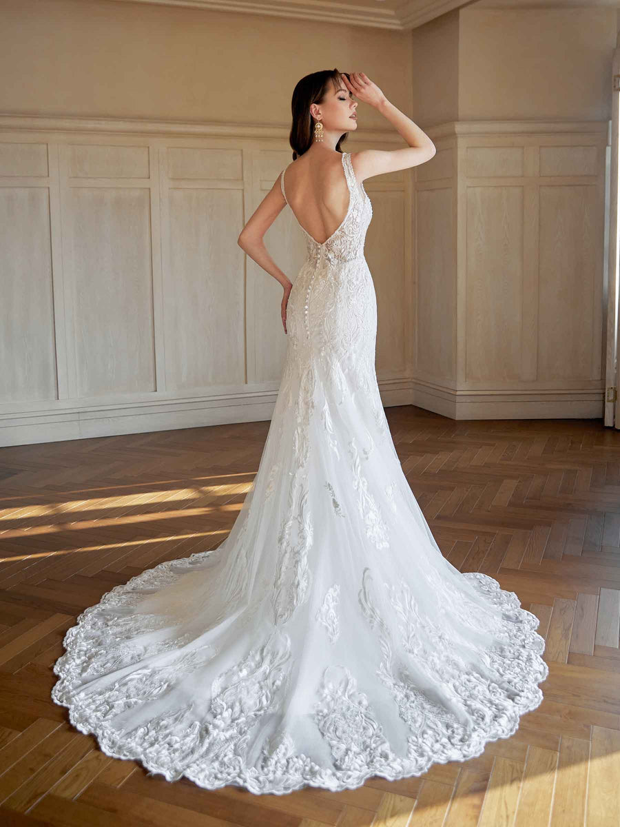Sexy Mermaid Open Back V-neck Maxi Long Lace Wedding Dresses Online