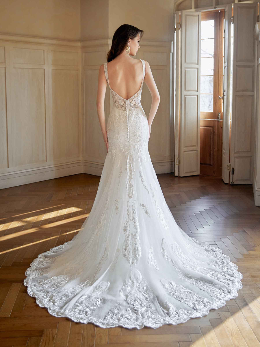 Sexy Mermaid Open Back V-neck Maxi Long Lace Wedding Dresses Online