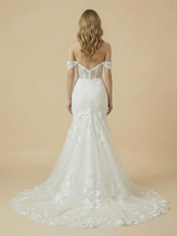 Mermaid Off Shoulder V-Neck Boning Maxi Long Lace Wedding Dresses Online