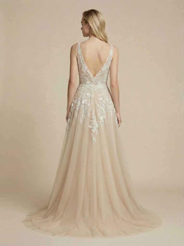 A-Line Spaghetti Straps V-Neck Maxi Long Lace Wedding Dresses Online