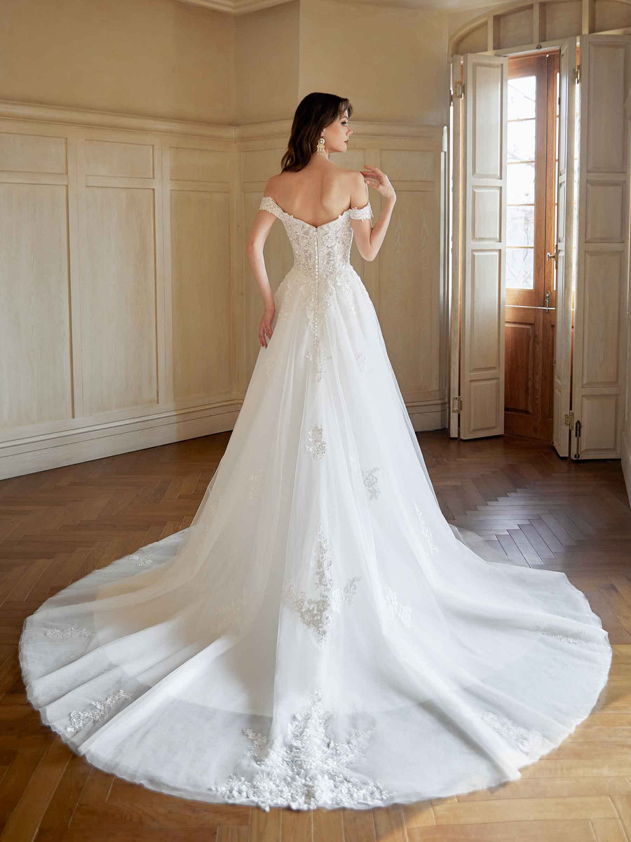 Elegant Off The Shoulder A-line Maxi Long Lace Wedding Dresses Online