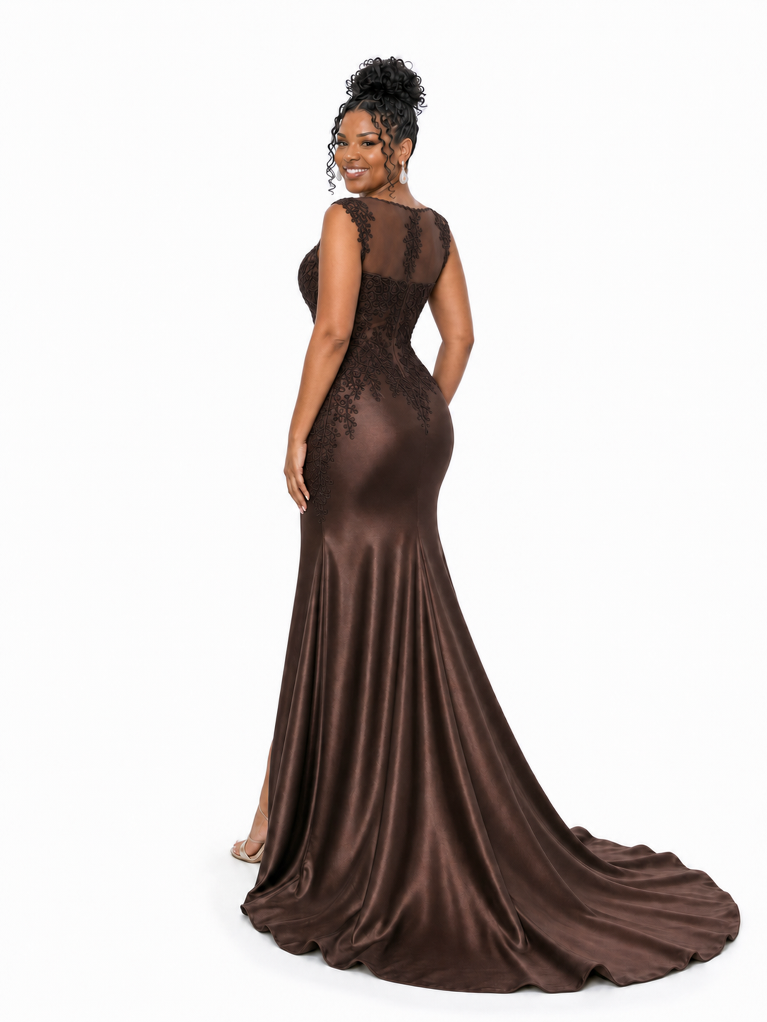 ChicSew Unique Lace Applique Illusion Soft Satin Mermaid Maxi Bridesmaid Dresses