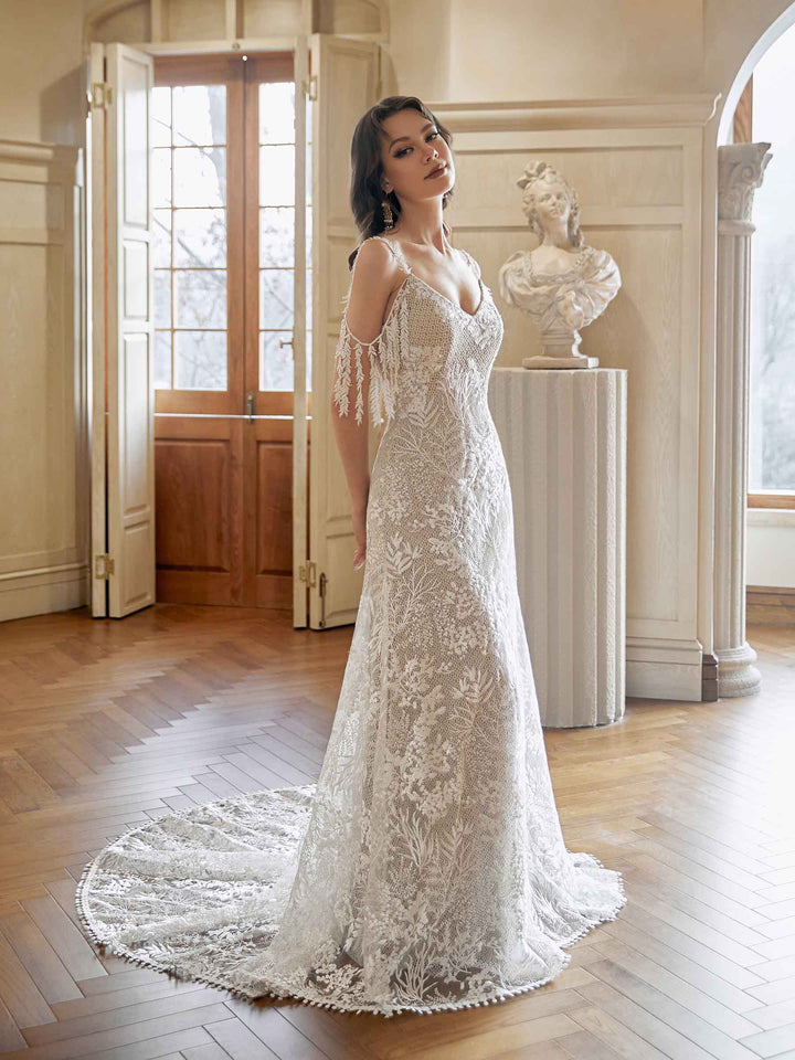 Sexy Mermaid Cold Shoulder V-neck Maxi Long Lace Wedding Dresses Online