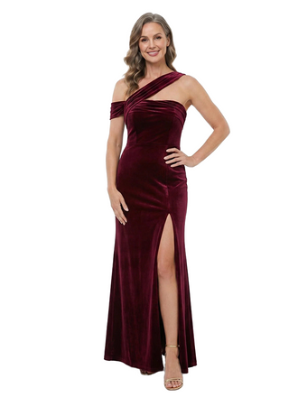 Chicsew Asymmetric Off Shoulder Ruched Side Slit Velvet Floor-Length Mother Of The Groom Dress