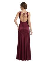 Elegant V-Neck Spaghetti Straps Lace Appliques Mermaid Mother Of The Bride Dresses