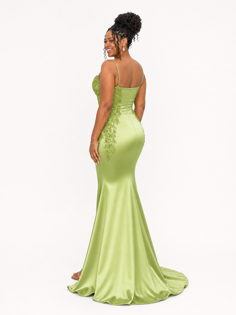 ChicSew Spaghetti Straps Lace Appliques Soft Satin Long Mermaid Bridesmaid Dresses