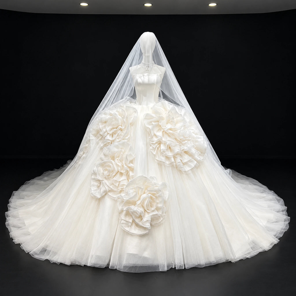 ChicSew Luxurious Sweetheart Ball Gown Wedding Dress