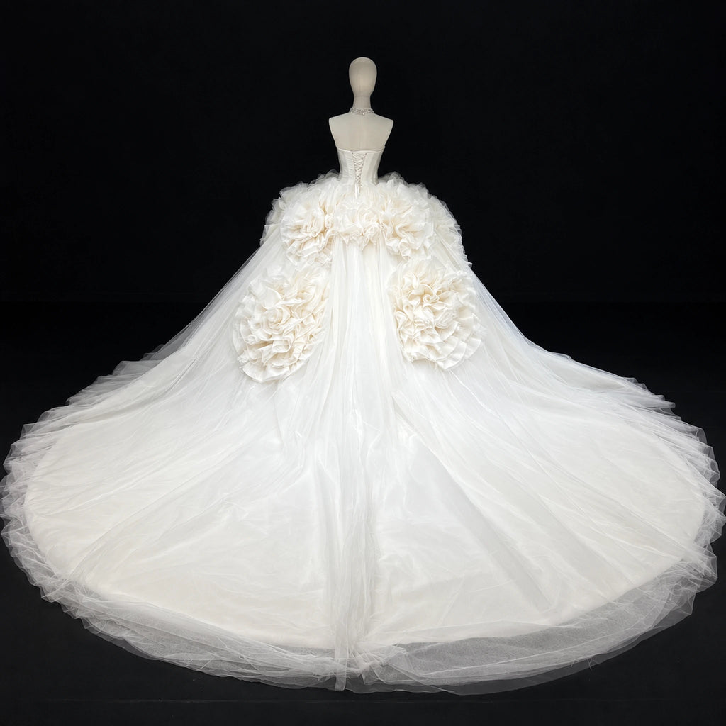 ChicSew Luxurious Sweetheart Ball Gown Wedding Dress