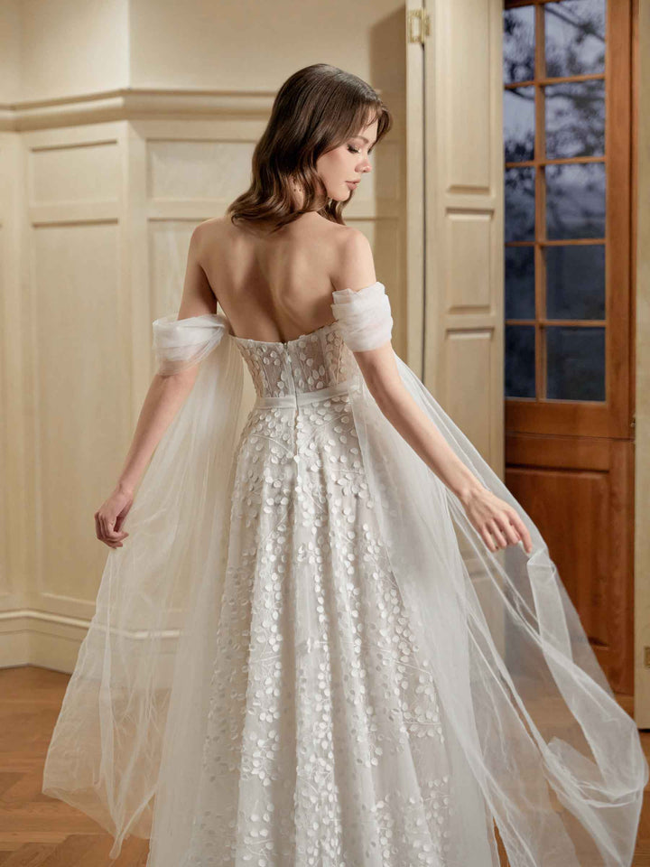 Ivory A-line Off Shoulder Sweetheart Maxi Long Lace Wedding Dresses Online