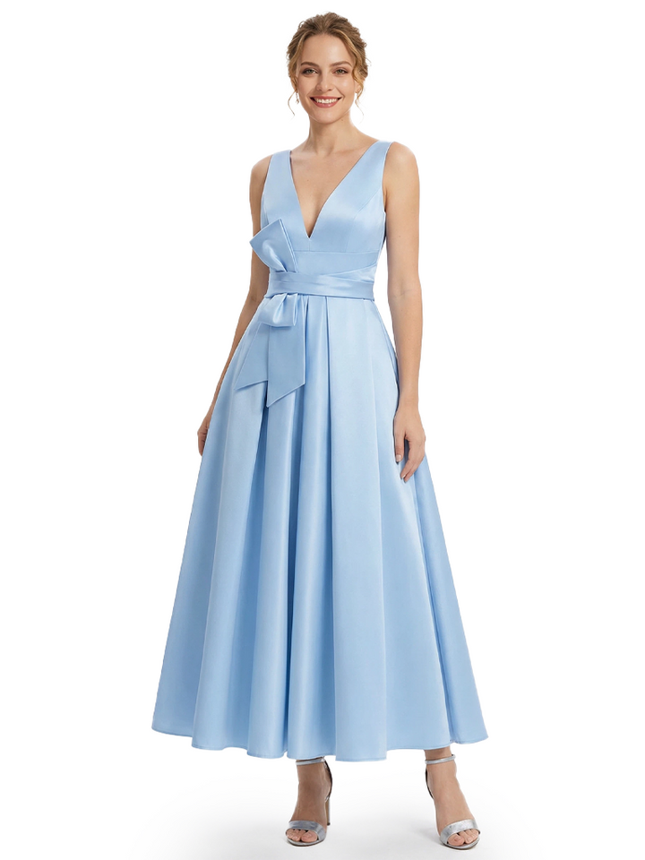 Classy Sleeveless V-Neck Bow Knot Mother Of The Bride Dress Satin A-Line Formal Gown