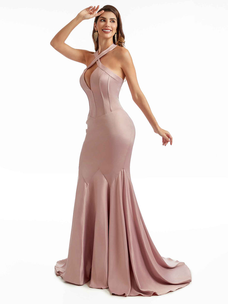 Vestido de dama de honor largo único de satén suave de sirena con un hombro y abertura lateral sexy para boda