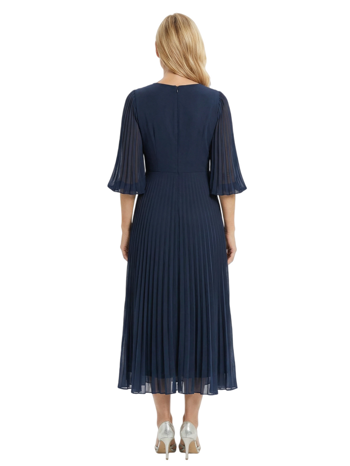 Modern A-Line Mother of the Bride Dresses V-Neck Ruched Chiffon Tea Length Formal Gowns