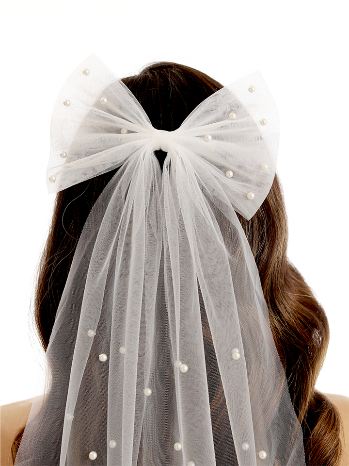 Elegant Simple Sweet Bow Tie Pearls Bridal Veil
