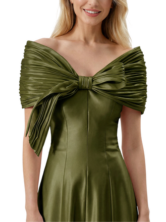 Beautiful Off The Shoulder Satin Mother Of The Bride Dress Ruched Sleeves A-Line Maxi Gown