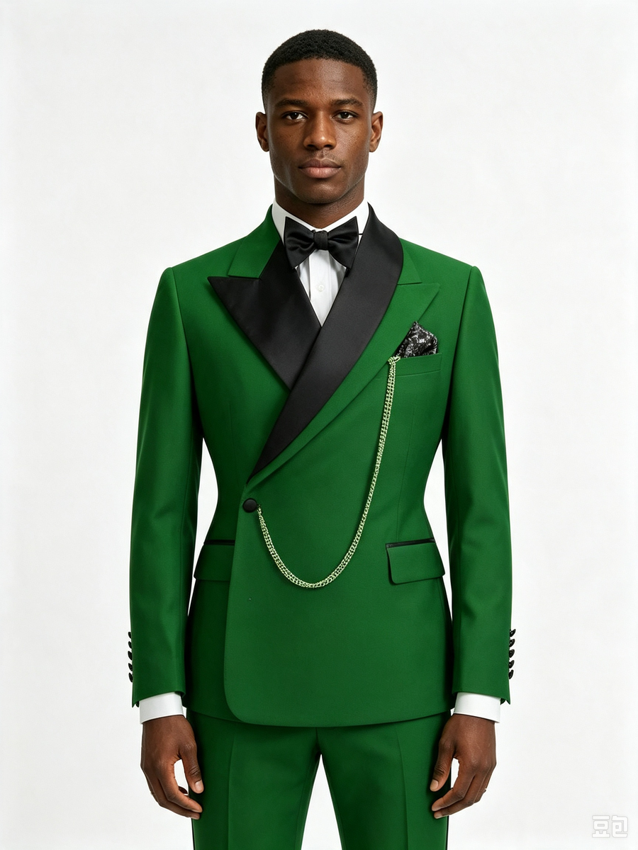 Classic 2 Piece Green Men's Suit with Regular Fit and Sophisticated Peak Lapel