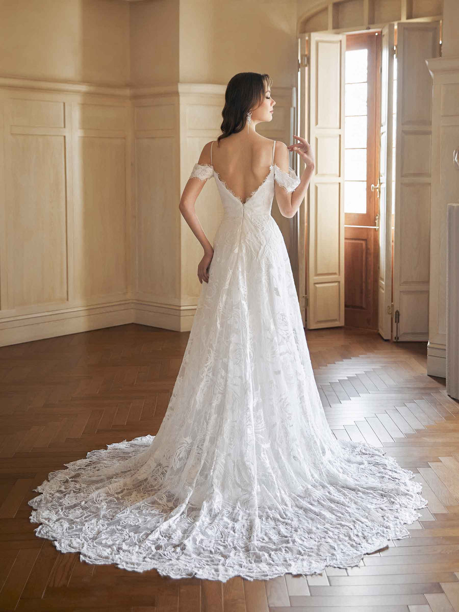 Sexy Side Split Cold Shoulder A-line Open Back V-neck Maxi Long Lace Wedding Dresses Online