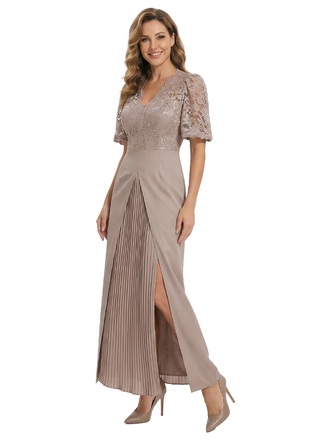 Glamorous Short Sleeves V-Neck A-line Lace Pleated Chiffon Mother of The Bride Dress