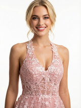 Beautiful Halter Tulle Lace Appliques A-line Prom Ball Gowns