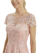 Chicsew Elegant Mother of The Bride Dress Scoop Short Sleeve Lace Satin High-Low A-Line Gown