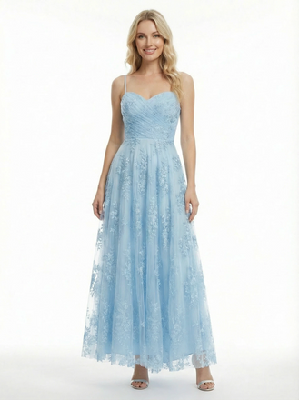 Elegant Ruched Lace Tulle A-Line Gown Delicate Sweetheart Neck Sleeveless Formal Dress