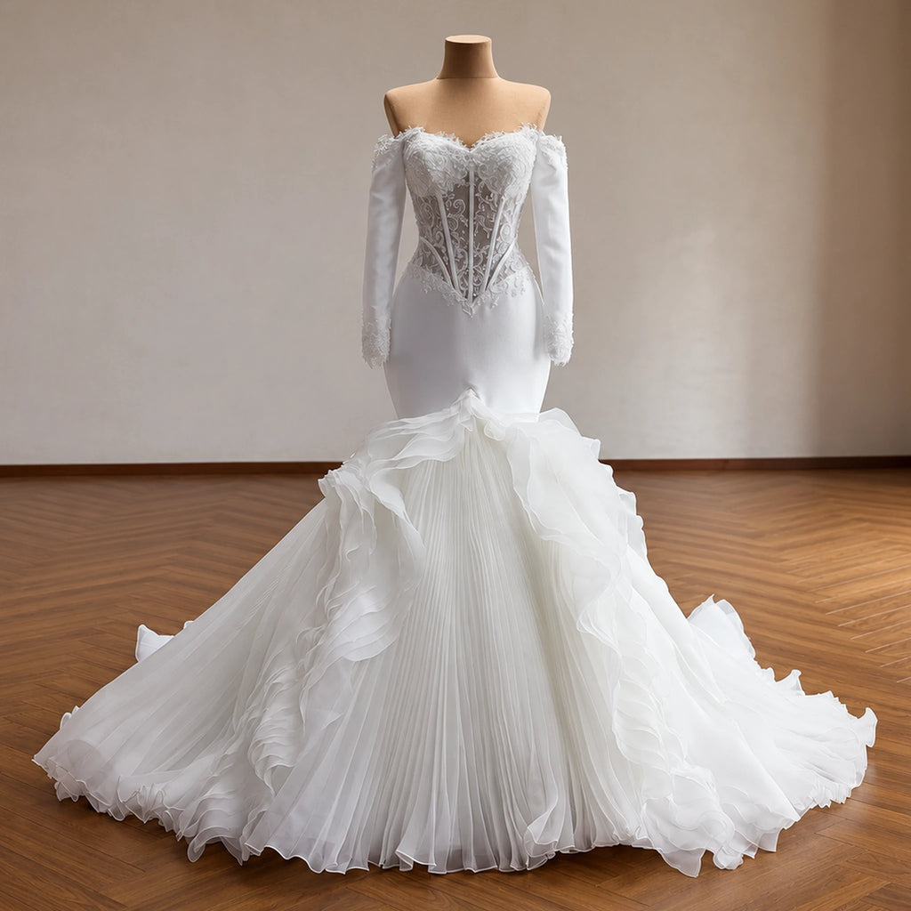 ChicSew Luxurious Boning Ball Gown Wedding Dress With Lace Applique