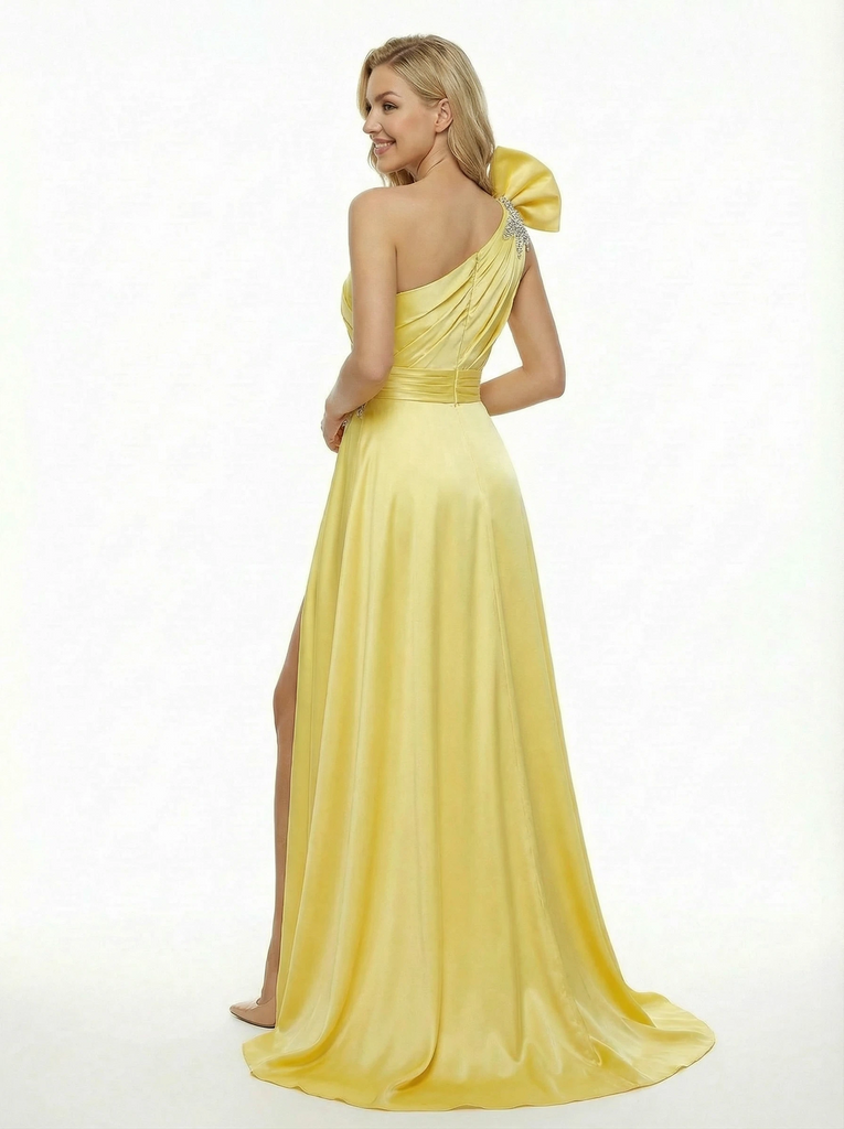 Fancy One Shoulder Satin Ball Gown Classy Pleated Event Dress with Crystal Star Accent