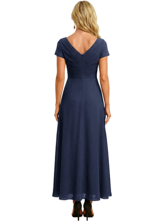 Elegant Chiffon V-Neck Short Sleeves Side Slit A-Line Mother Of The Bride Dresses