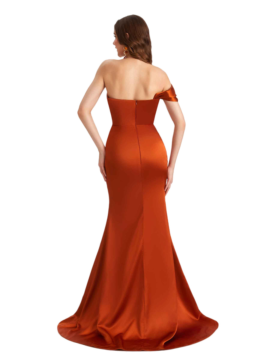 Sexy Satin One Shoulder Mermaid Pleated Long Bridesmaid Dresses Side Split