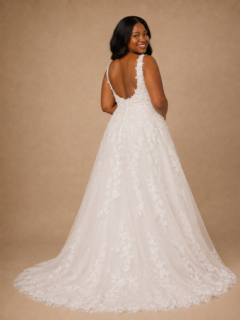 ChicSew Romantic Spaghetti Straps Square Neck Lace Appliques Tulle A-Line Wedding Dress