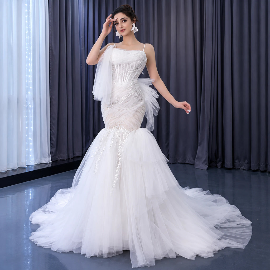 ChicSew Luxurious Spaghetti Straps Lace Appliques Ball Gown Wedding Dress