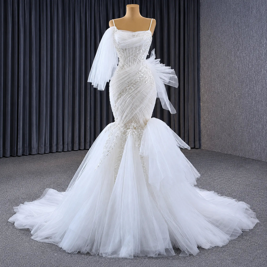 ChicSew Luxurious Spaghetti Straps Lace Appliques Ball Gown Wedding Dress