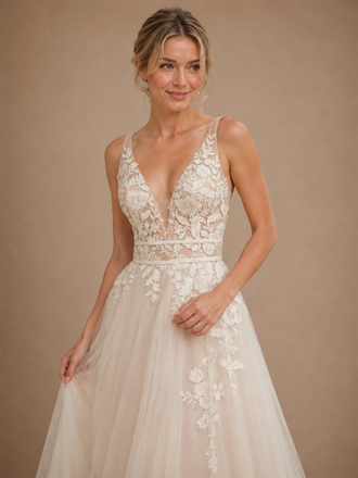 ChicSew Fancy Spaghetti Straps Tulle Lace Appliques A-Line Maxi Wedding Dress