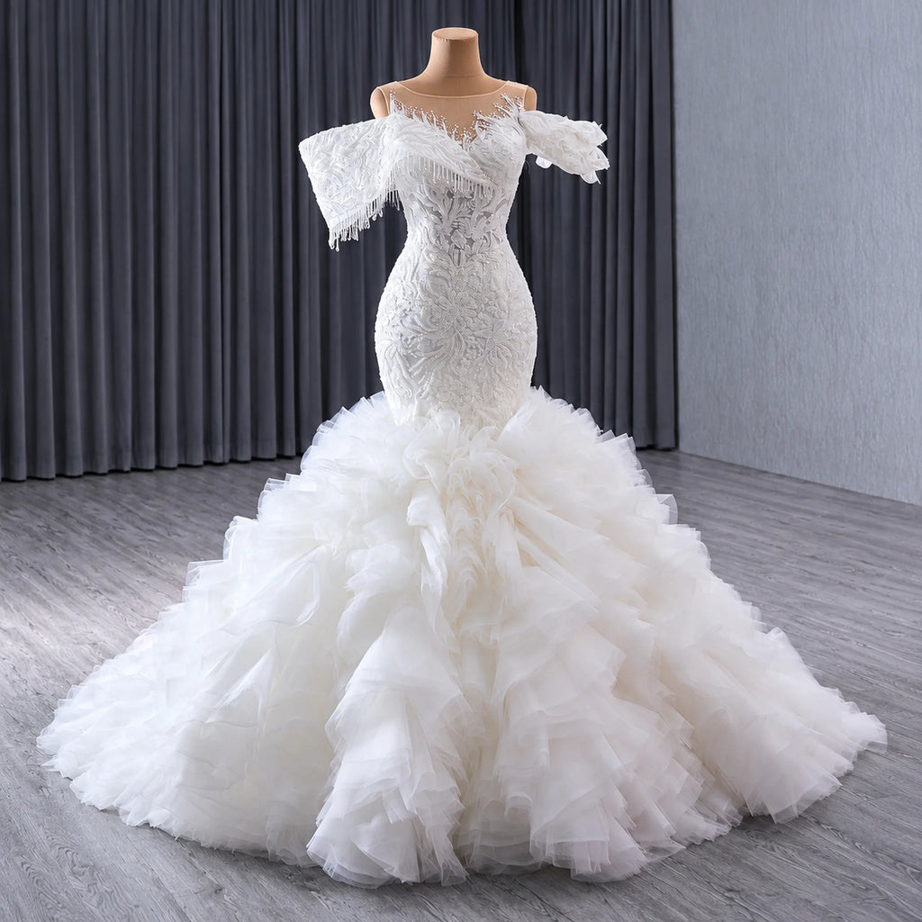 ChicSew Luxurious Lace Appliques Beaded Ball Gown Wedding Dress