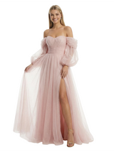 Chic Sweetheart Long Sleeves Side Slit Tulle A-Line Formal Prom Dress